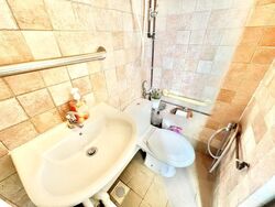 Blk 408 Hong Kah Court (Jurong West), HDB Executive #476169821